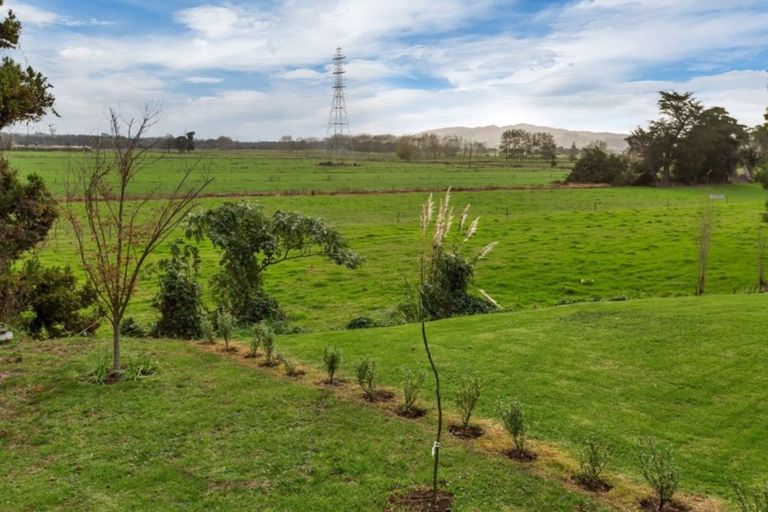 Photo of property in 125 Marsden Point Road, Ruakaka, 0116