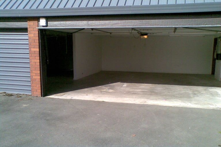 Photo of property in 9a Sequoia Place, Parklands, Christchurch, 8083