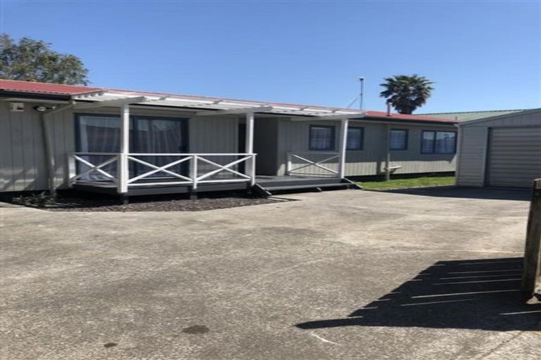 Photo of property in 2/20 Kent Road, Manurewa, Auckland, 2102