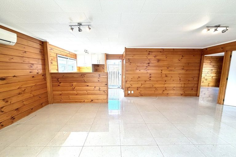 Photo of property in 97 Pakuranga Road, Pakuranga, Auckland, 2010