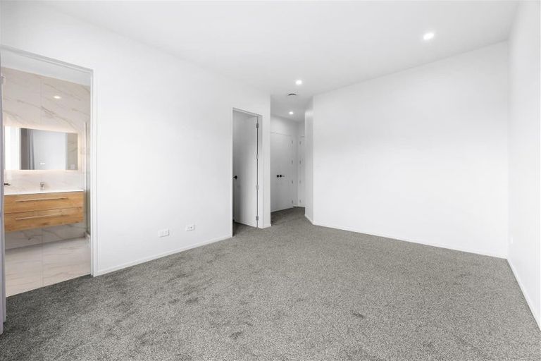 Photo of property in 57 Drumbuoy Drive, Flat Bush, Auckland, 2019