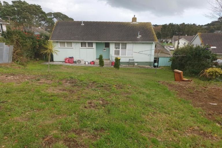 Photo of property in 92 Cook Street, Marfell, New Plymouth, 4310