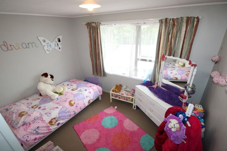 Photo of property in 19a Crystal Place, Pukehangi, Rotorua, 3015