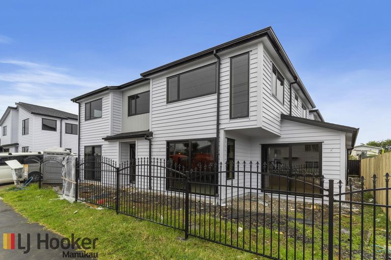Photo of property in 12 Mervan Street, Mangere East, Auckland, 2024