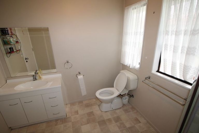 Photo of property in 19a Crystal Place, Pukehangi, Rotorua, 3015