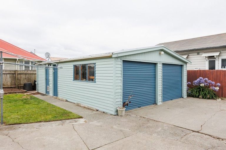 Photo of property in 920 Tremaine Avenue, Roslyn, Palmerston North, 4414