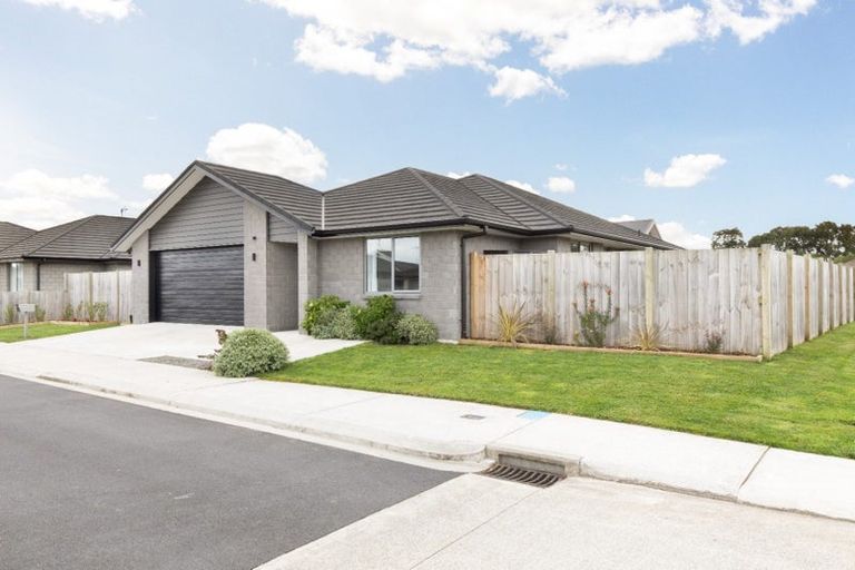 Photo of property in 2 Dyer Lane, Cambridge, 3434