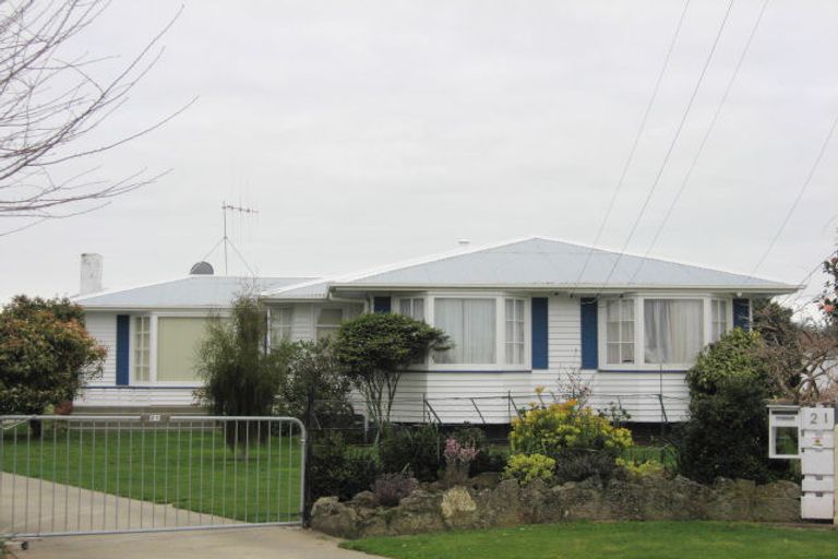 Photo of property in 21 Tawa Street, Levin, 5510