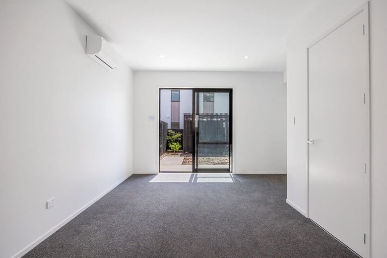 Photo of property in 24 Arvo Lane, Hobsonville, Auckland, 0616