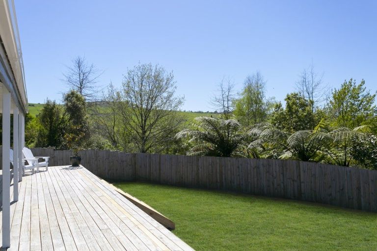 Photo of property in 12b Reeves Road, Acacia Bay, Taupo, 3330
