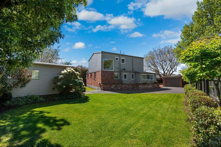 Photo of property in 3 Bushby Place, Bryndwr, Christchurch, 8053