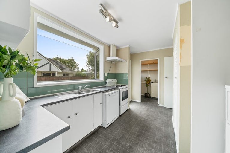 Photo of property in 11 Akron Grove, Totara Park, Upper Hutt, 5018