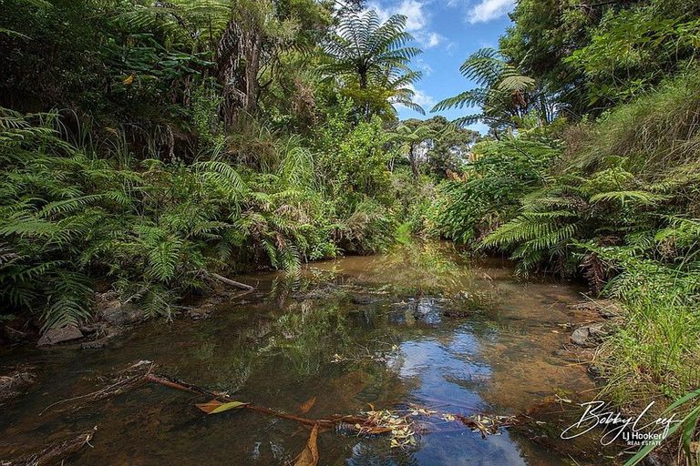 Photo of property in 1 Lori Lane, Coopers Beach, 0420