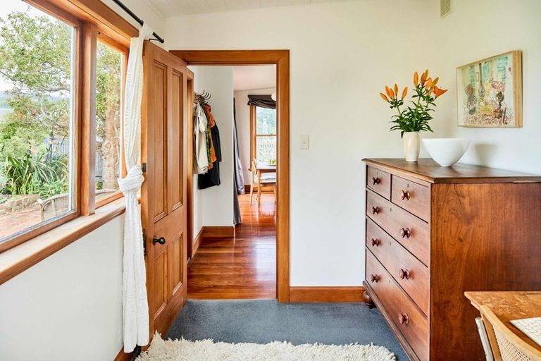 Photo of property in 33 Harland Street, Brooklyn, Wellington, 6021