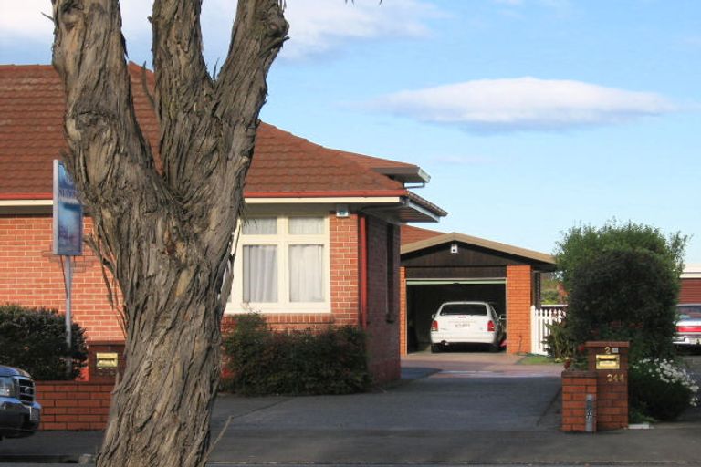 Photo of property in 2/242 Kennedy Road, Onekawa, Napier, 4110