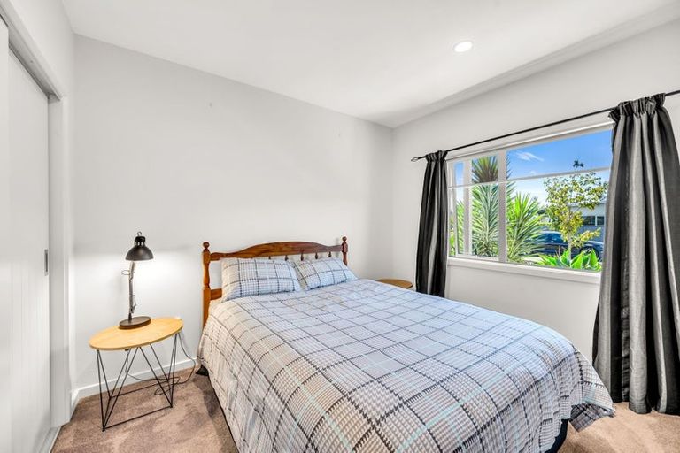 Photo of property in 15 Clutha Street, Awatoto, Napier, 4110