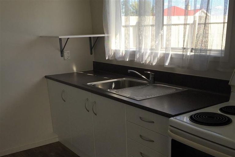 Photo of property in 8/80 Primrose Street, Frankton, Hamilton, 3204