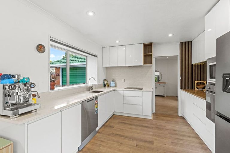 Photo of property in 25 Rempstone Drive, Halswell, Christchurch, 8025