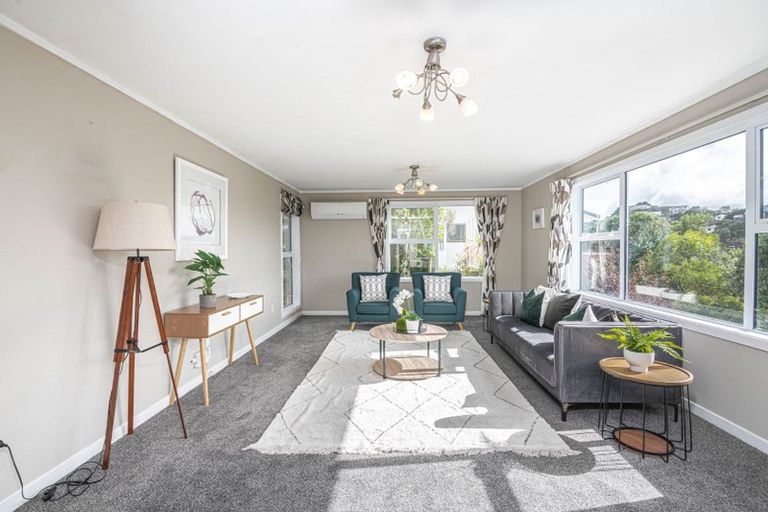 Photo of property in 14 Old Coach Road, Johnsonville, Wellington, 6037