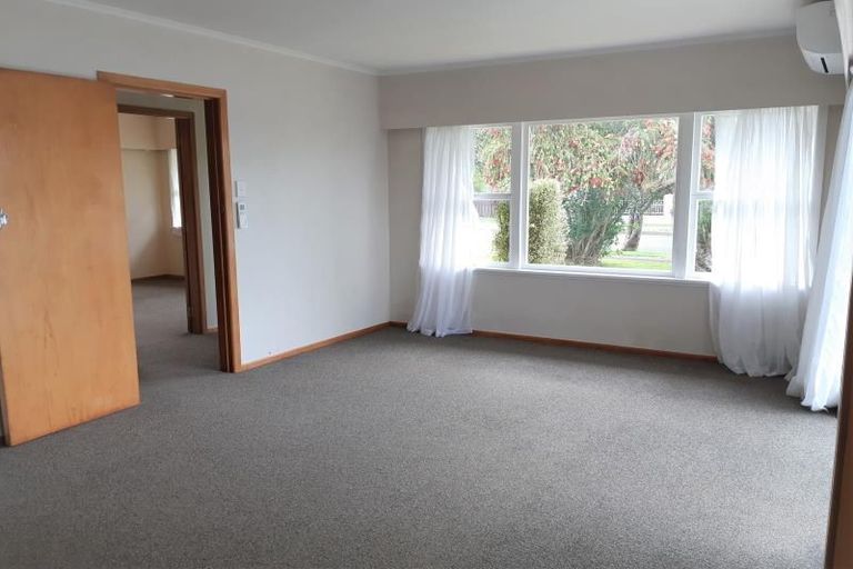 Photo of property in 20 Landscape Road, Pukekohe, 2120