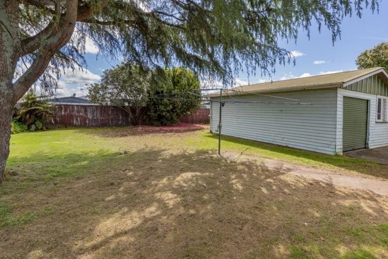 Photo of property in 23 Stirling Street, Levin, 5510