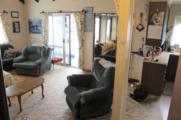 Photo of property in 7 Mccallum Street, Dannevirke, 4930