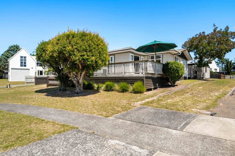 Photo of property in 21 Given Grove, Pauanui, Hikuai, 3579