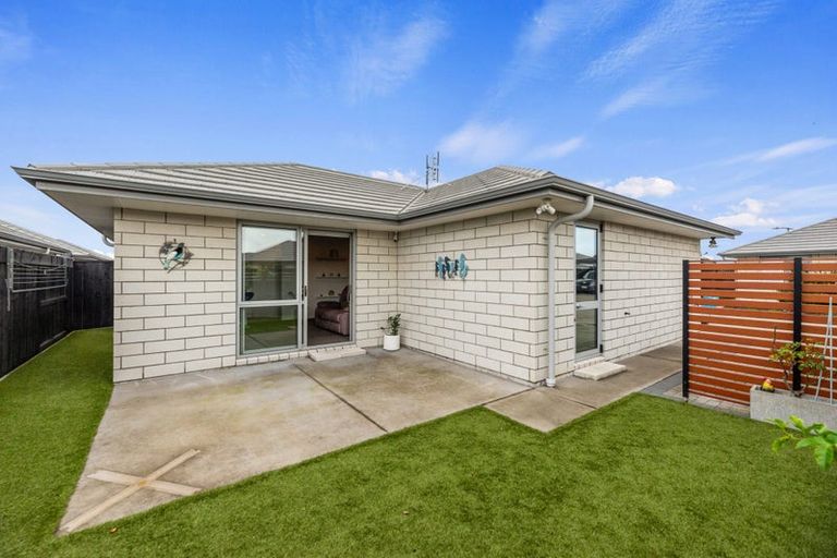 Photo of property in 19 Arrow Close, Papamoa, 3118