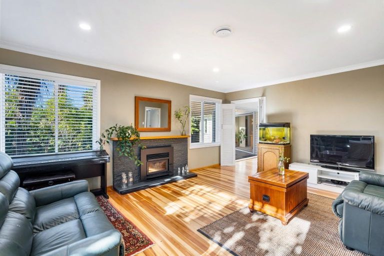 Photo of property in 57a Church Road, Taradale, Napier, 4112