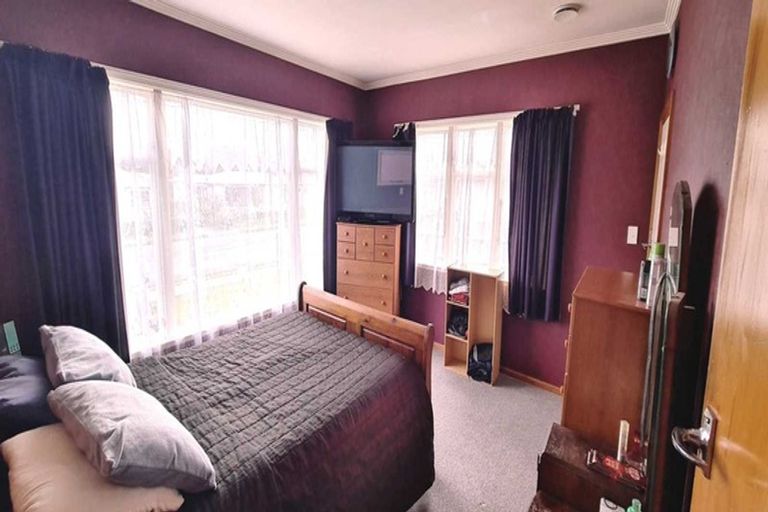 Photo of property in 77 Puriri Street, Gonville, Whanganui, 4501