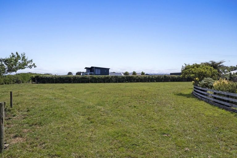 Photo of property in 281 Waihi Road, Hawera, 4673