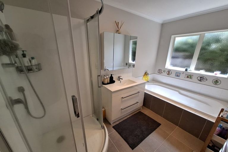 Photo of property in 6b Faber Place, Inglewood, 4330