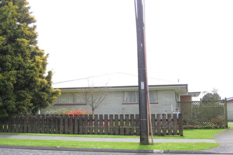 Photo of property in 60 Kelly Street, Inglewood, 4330