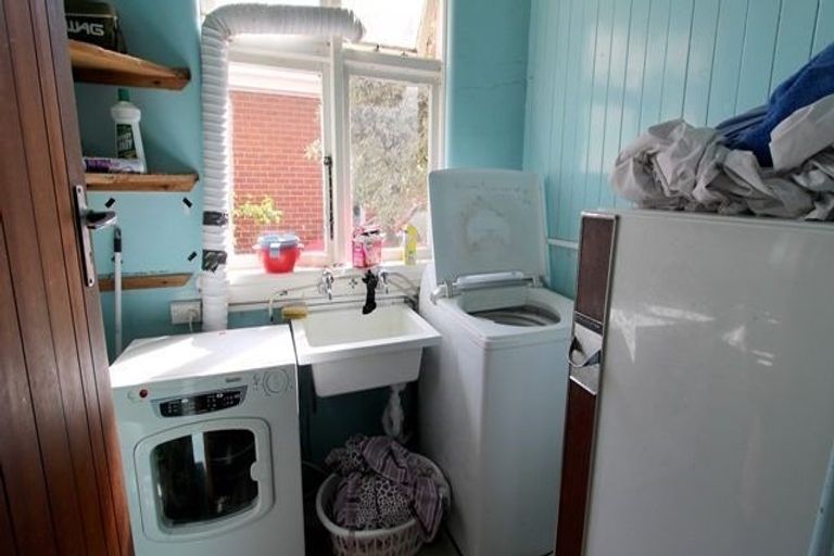 Photo of property in 35 Union Street West, North Dunedin, Dunedin, 9016