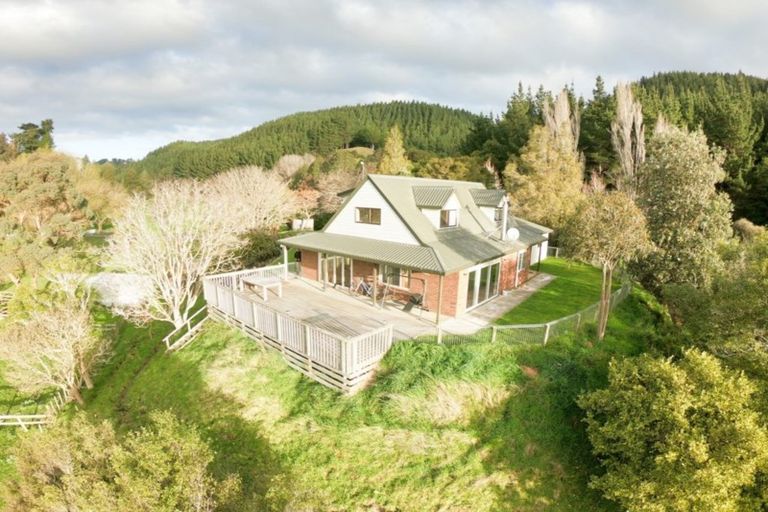 Photo of property in 455 Longacre Road, Okoia, Whanganui, 4582