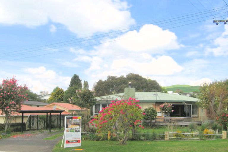 Photo of property in 37 Lynmore Avenue, Lynmore, Rotorua, 3010