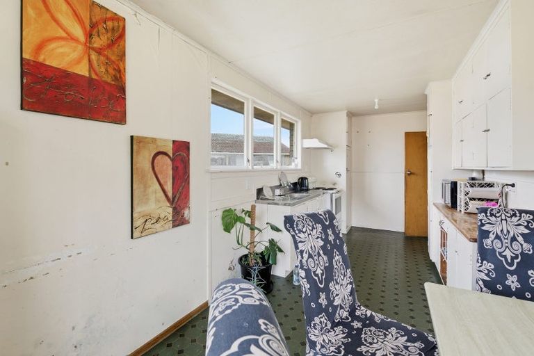 Photo of property in 42 Harold Crescent, Fordlands, Rotorua, 3015