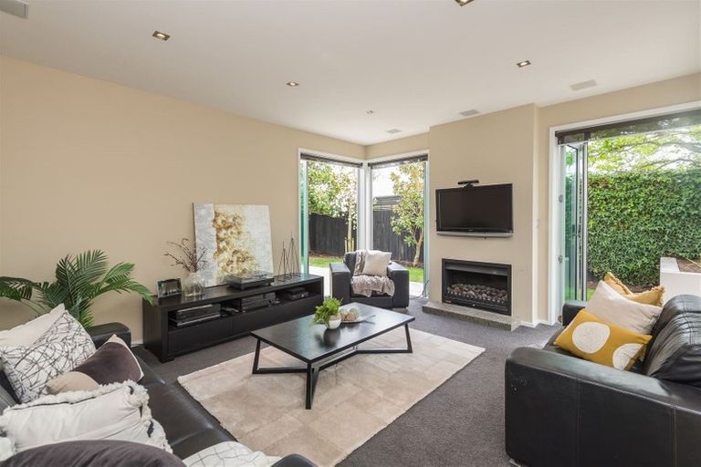 Photo of property in 59 Wai-iti Terrace, Burnside, Christchurch, 8052