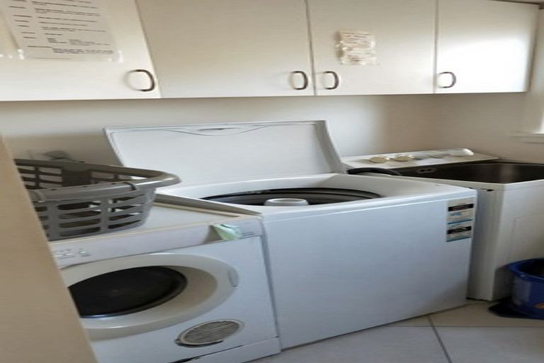 Photo of property in 48 Dyers Pass Road, Cashmere, Christchurch, 8022