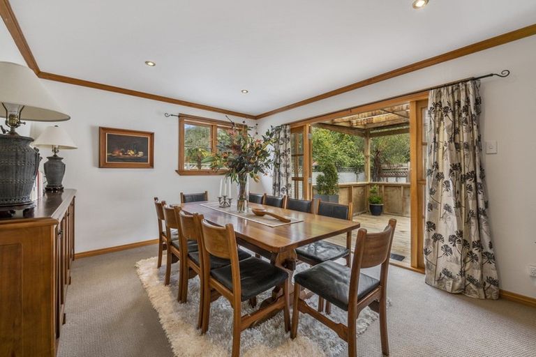 Photo of property in 30 Black Beech Street, Birchville, Upper Hutt, 5018