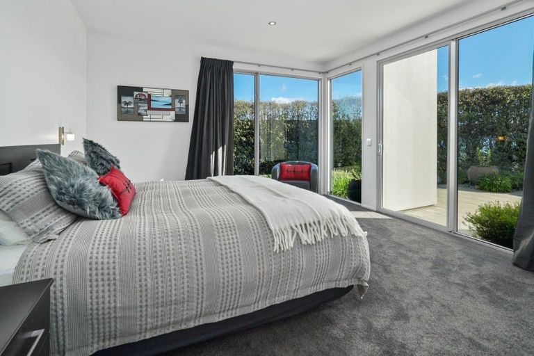 Photo of property in 9 Heemskerck Place, Britannia Heights, Nelson, 7010