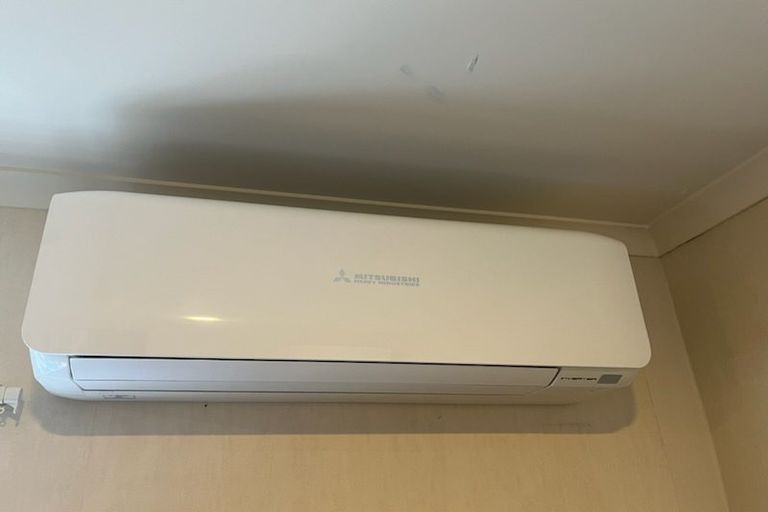 Photo of property in 25 Baltersan Drive, Flat Bush, Auckland, 2016