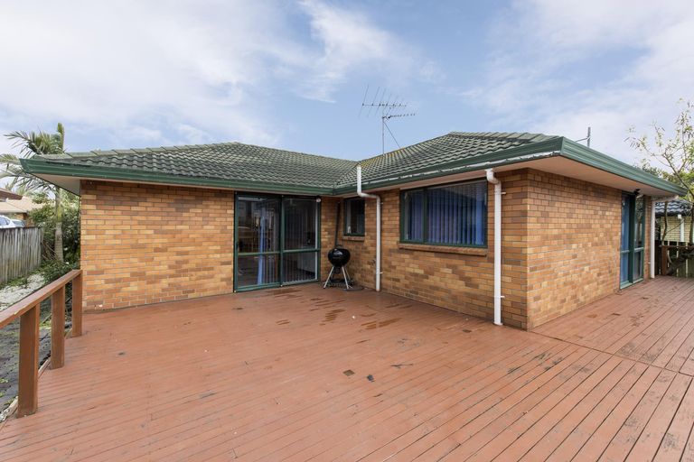 Photo of property in 25 Tilberg Street, Favona, Auckland, 2024