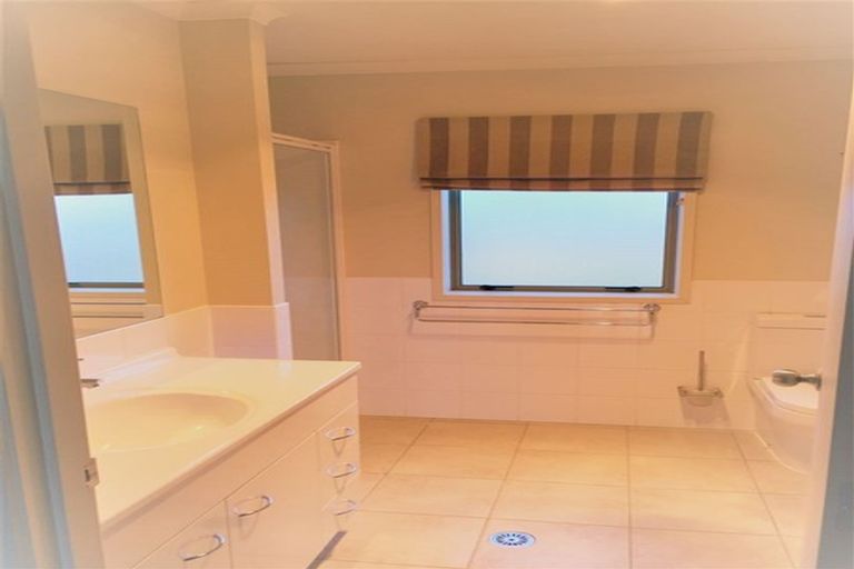 Photo of property in St Claire Village, 171/172 Mcleod Road, Te Atatu South, Auckland, 0610