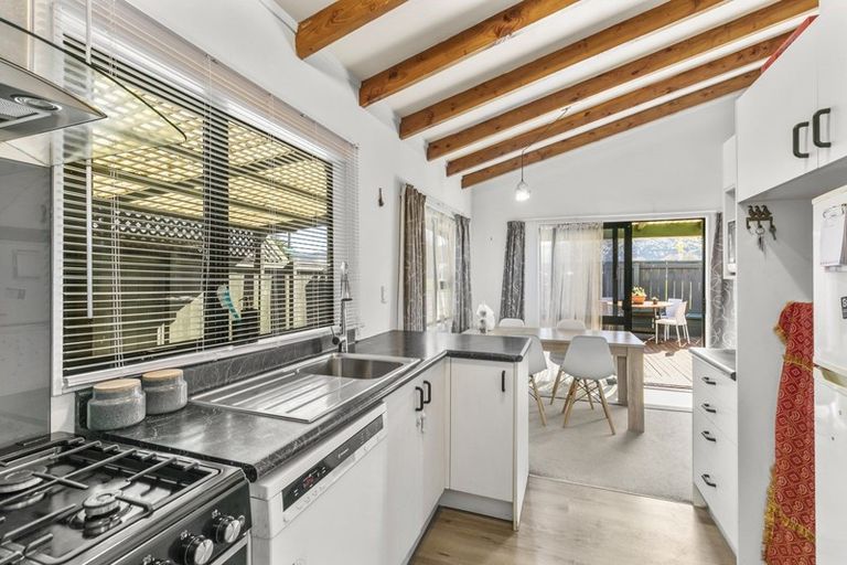 Photo of property in 1076a High Street, Avalon, Lower Hutt, 5011