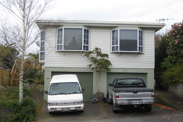 Photo of property in 13 Carlton Terrace, Westown, New Plymouth, 4310