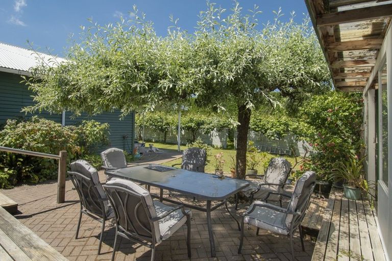 Photo of property in 186 Beach Road, Katikati, 3178