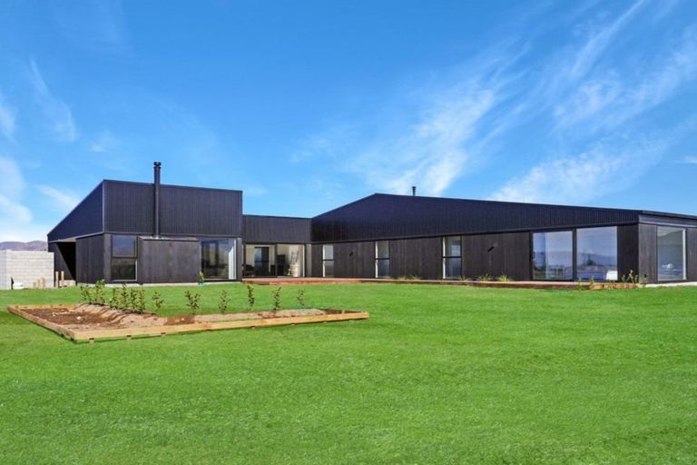 Photo of property in 42 The Drive, Twizel, 7999