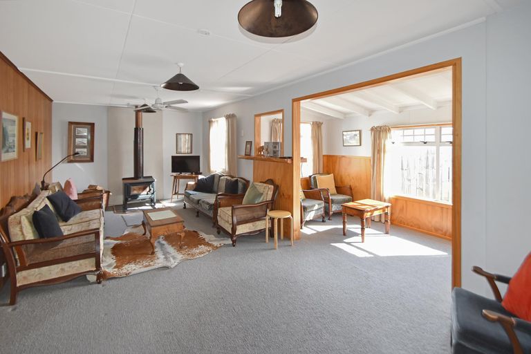 Photo of property in 72 Mackenzie Drive, Twizel, 7901