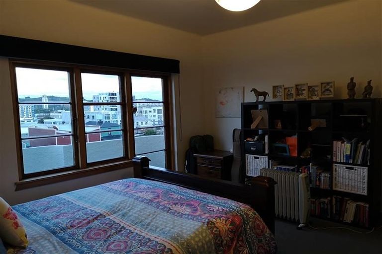 Photo of property in San Marino Apartments, 9/4 Oak Park Avenue, Te Aro, Wellington, 6011